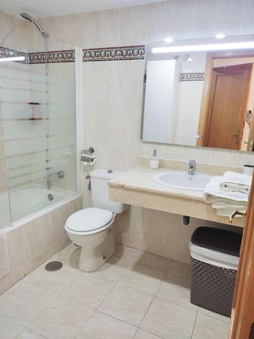 Apartamento Renovado En El Centro De Benalmadena Ngoại thất bức ảnh